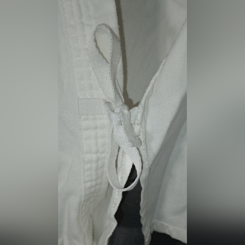 Lightweight Karate Student Jacket - Picture 5 of 6